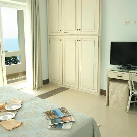 Abamar Ξενοδοχείο 4*