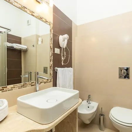 Abamar Hotel 4*